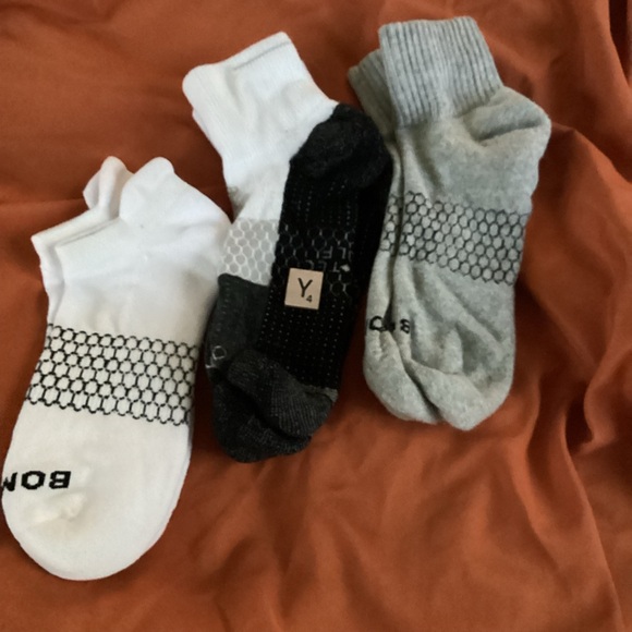 3 NEW pair BOMBAS socks. - Picture 10 of 10